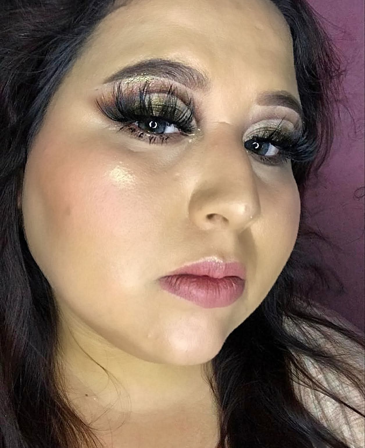 Lashes "boss lady"